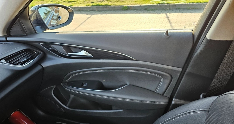 Opel Insignia cena 56900 przebieg: 136261, rok produkcji 2018 z Żarów małe 497
